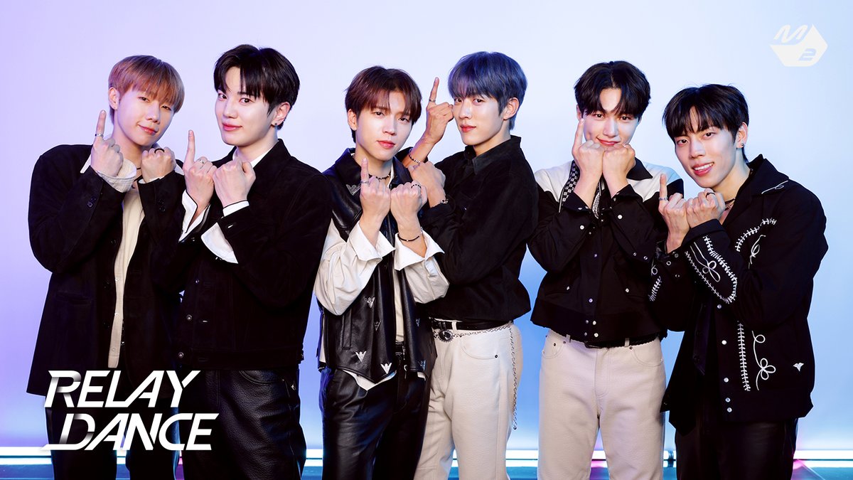 어제는 칼군무로 인스피릿 기 살려주더니 오늘은 릴레이댄스로 웃음 주는 남자들🤗 이게 바로 아이돌의 악마 "인피니트"야 #인스피릿일요일에뭐해요💛 #릴레이댄스 #인피니트 #Dangerous #INFINITE <a href="/IFNT_Official_/">INFINITE(인피니트)</a> #RelayDance

▶ youtu.be/jS09di_epRU