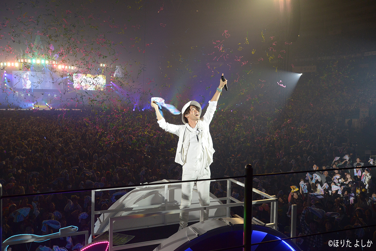 nitteleplus's tweet photo. ＼📣来週一挙放送！／

📺【ナオト・インティライミ】
祝！メジャーデビュー15周年 大感謝祭！
🗓3/16(日)　LIVE作品一挙放送🎸

デビュー15周年記念🎉
#日テレプラス で一挙放送✨お見逃しなく！

⏰10:30～
初ドーム公演～4万人でオマットゥリ!!イヴイヴ大阪冬の陣@京セラドーム大阪～

⏰13:50～
ドーム公演2018～4万人でオマットゥリ！年の瀬、 みんなで、しゃっちほこ！＠ナゴヤドーム～

⏰16:50～
10TH ANNIVERSARY LIVE TOUR 2021

https://t.co/uXGSPwstij
#ナオト・インティライミ #naoto #ナオト
スマホ📱視聴可能⭕