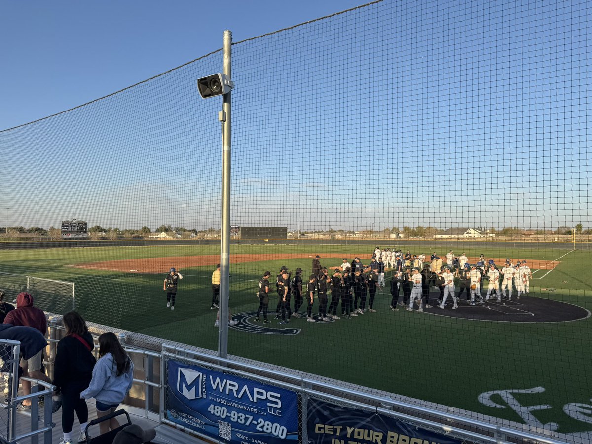 Men’s Volleyball 3-0 win over Brophy! Baseball with the 5-1 win over O’Connor!