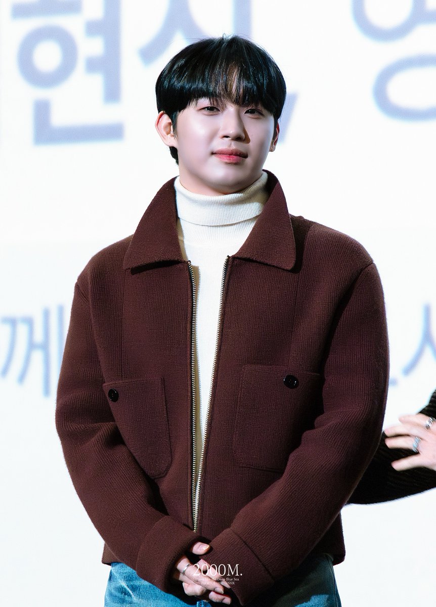 2000m_abyss's tweet photo. 현식날의 현식시👨‍🚀💙

241207 
#임현식 #현식 #비투비 #BTOB 
@BTOB_IMHYUNSIK https://t.co/pLkNkfuqUG
