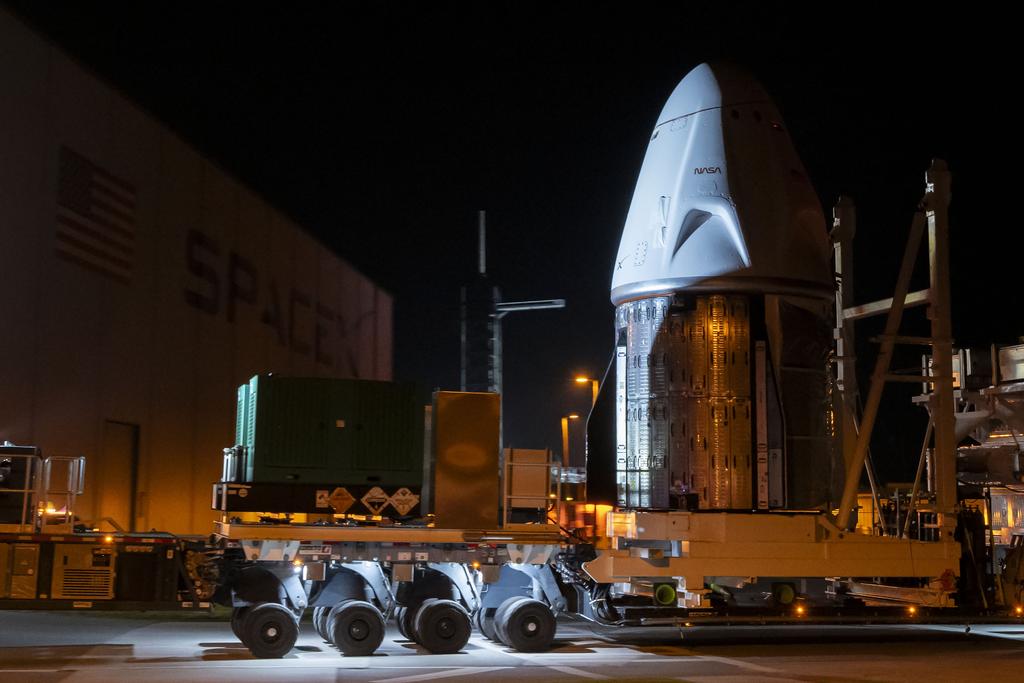 K9Kitty28's tweet photo. Space x https://t.co/36wPTwpRPb