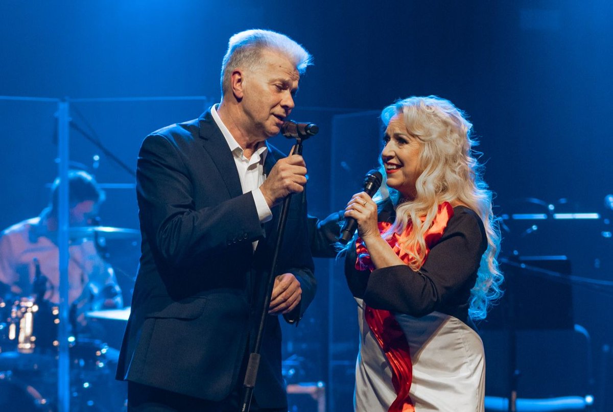 Šogad leģendārā grupa “Turaidas Roze” svin 40 gadu jubileju un aicina savus klausītājus uz īpašiem jubilejas koncertiem. Ventspilī, teātra namā “Jūras vārti”, grupa koncertēs Starptautiskajā sieviešu dienā, 8. martā, plkst. 16.00. ventasbalss.lv/zinas/kultura/…