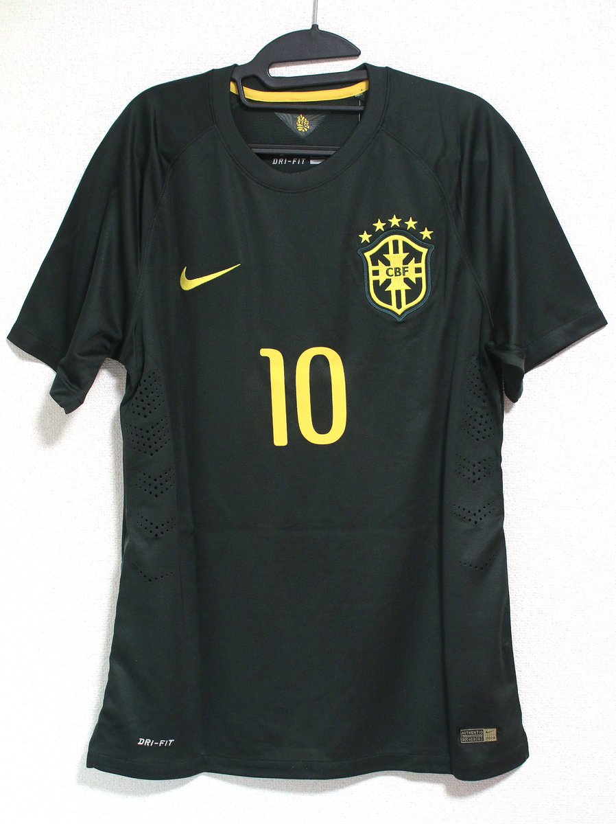 ネイマール選手がブラジル代表復帰ということで、2014ブラジル代表 3rd