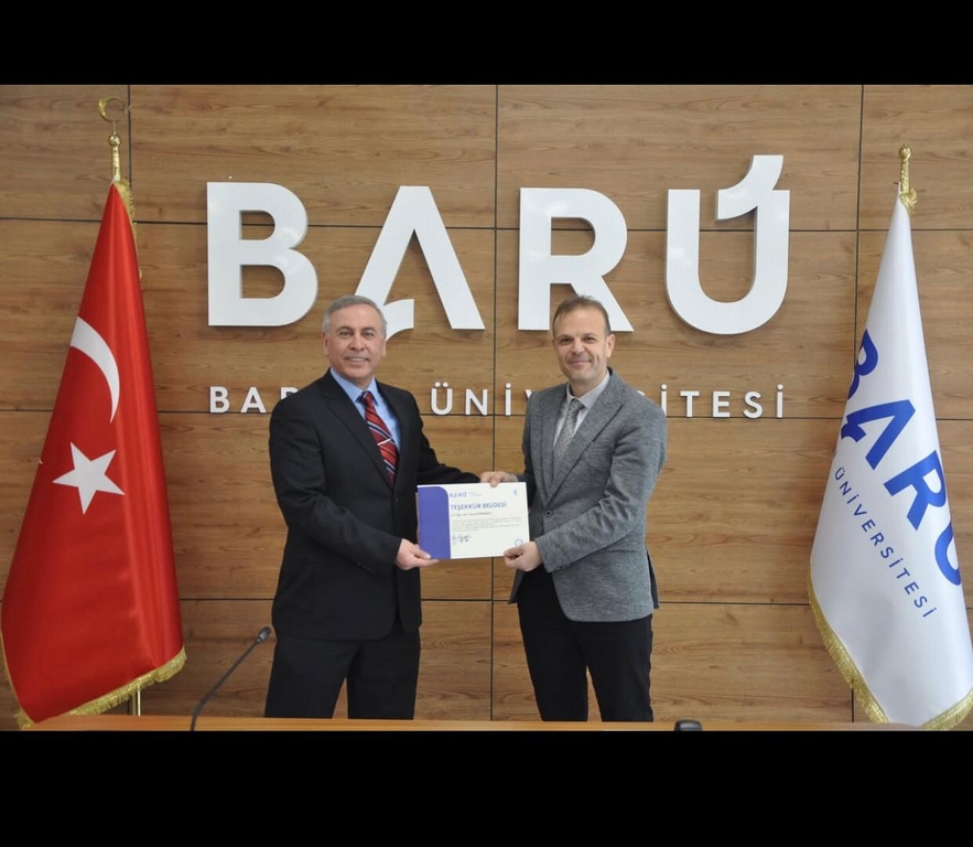 Bölümümüz öğretim elemanı Varol KORKMAZ, 2024 yılı içerisinde Uzaktan Eğitim Kapısı üzerinden en fazla hizmet içi eğitim alarak üniversitemiz tarafından "Eğitim Şampiyonu" olarak belirlenmiştir. Hocamızı tebrik eder, başarılarının devamını dileriz. <a href="/uzun_orhan/">ORHAN UZUN</a>