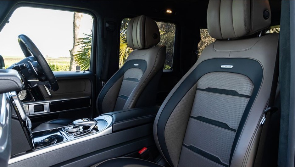 CarzoneIE's tweet image. The ultimate G Wagon! 🔥💚
Check out this 2020 Mercedes G63 AMG Urban Automotive Widetrack Edition for sale on Carzone 👉carzone.ie/used-cars/merc…
#GClass #Mercedes