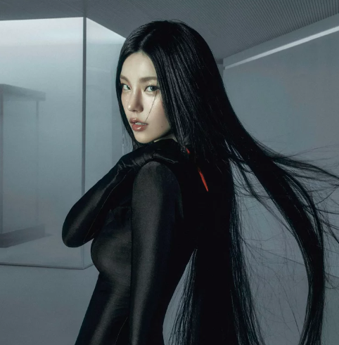 ITZY's Yeji will make her solo debut tomorrow.