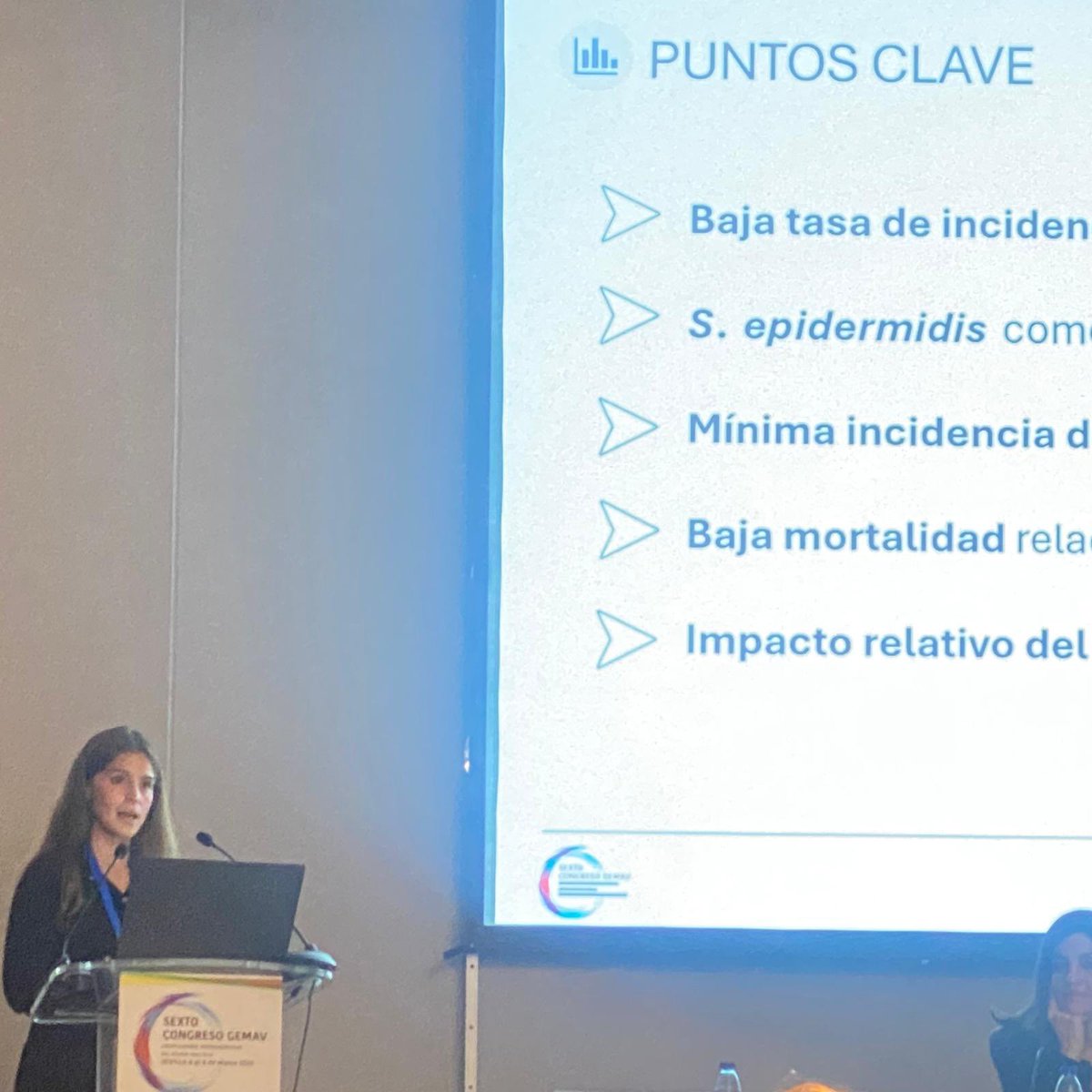 El manejo riguroso de #CPT según protocolos establecidos consigue tasas bajas de #BCR, baja mortalidad asociada y poco impacto del #CPT en  supervivencia del paciente a los cinco años 
<a href="/MarinAlmenara/">Marina Almenara</a> <a href="/MaraJessMoyano1/">María Jesús Moyano Franco</a> <a href="/msalgueira/">Mercedes Salgueira</a> <a href="/HUVMacarena/">Hospital Virgen Macarena</a> <a href="/SENefrologia/">S.E.N. Nefrología</a> 
#gemavsevilla25