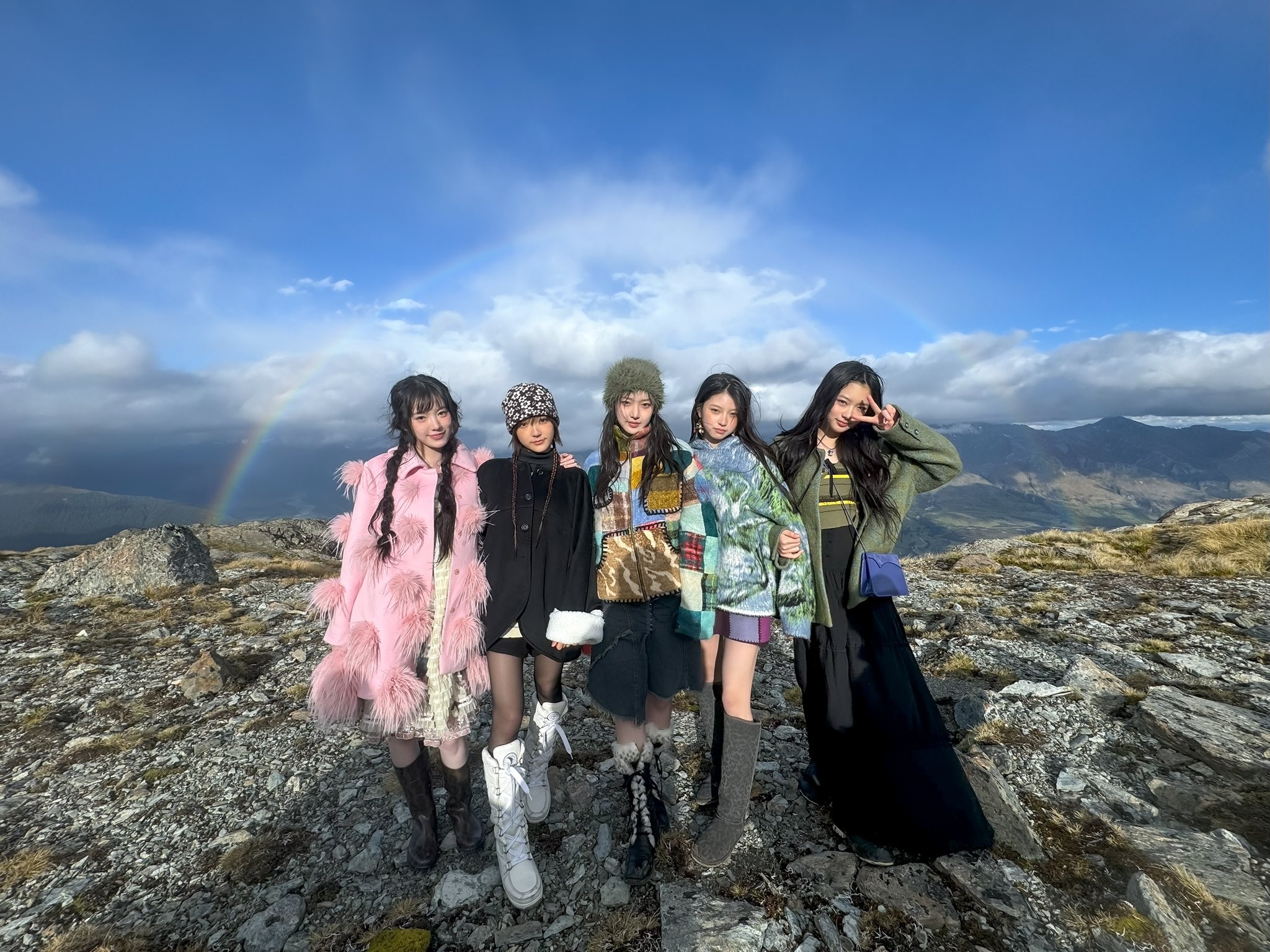 Glb5Y7Ta4AA6QD3?format=jpg&name=large