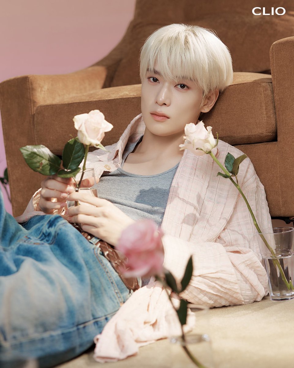 official_CLIO's tweet photo. 보기만 해도 달콤해지는 
스윗한 로즈 NCT 재현 🌹

#클리오 #CLIO 
#NCT재현 #JAEHYUN https://t.co/MQciuIajrx