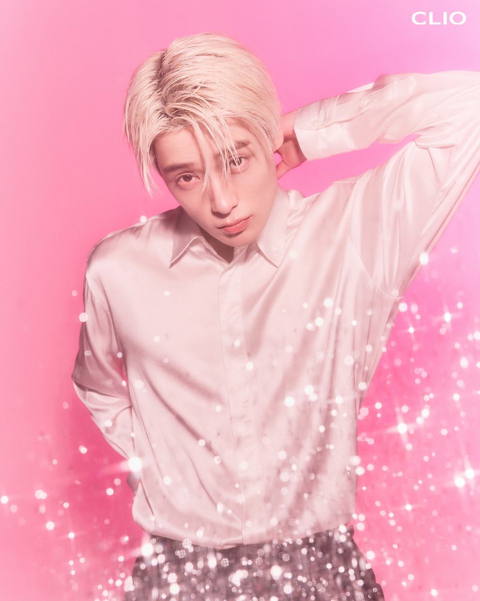 official_CLIO's tweet image. 마지막으로, 화려한 반짝임과 함께한
프리즘 하이라이터 룩까지✨

많은 사랑을 보내주신 여러분께💚
클리오도 사랑으로 보답해 드리고 싶어요

앞으로도 정클리오에게 많은 관심과 사랑 보내주세요💖 

#클리오 #CLIO 
#NCT재현 #JAEHYUN