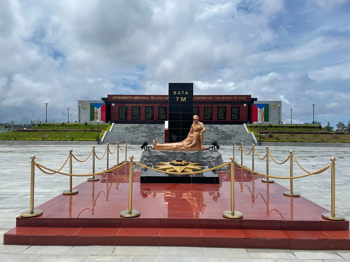 Hoy recordamos con respeto y solidaridad a las víctimas de las explosiones del 7 de marzo de 2021 en Bata. Para conmemorar este día, he asistido en París a una misa junto a la colonia guineana y los equipos de la Embajada y la Delegación ante la UNESCO.

Una tragedia que marcó a