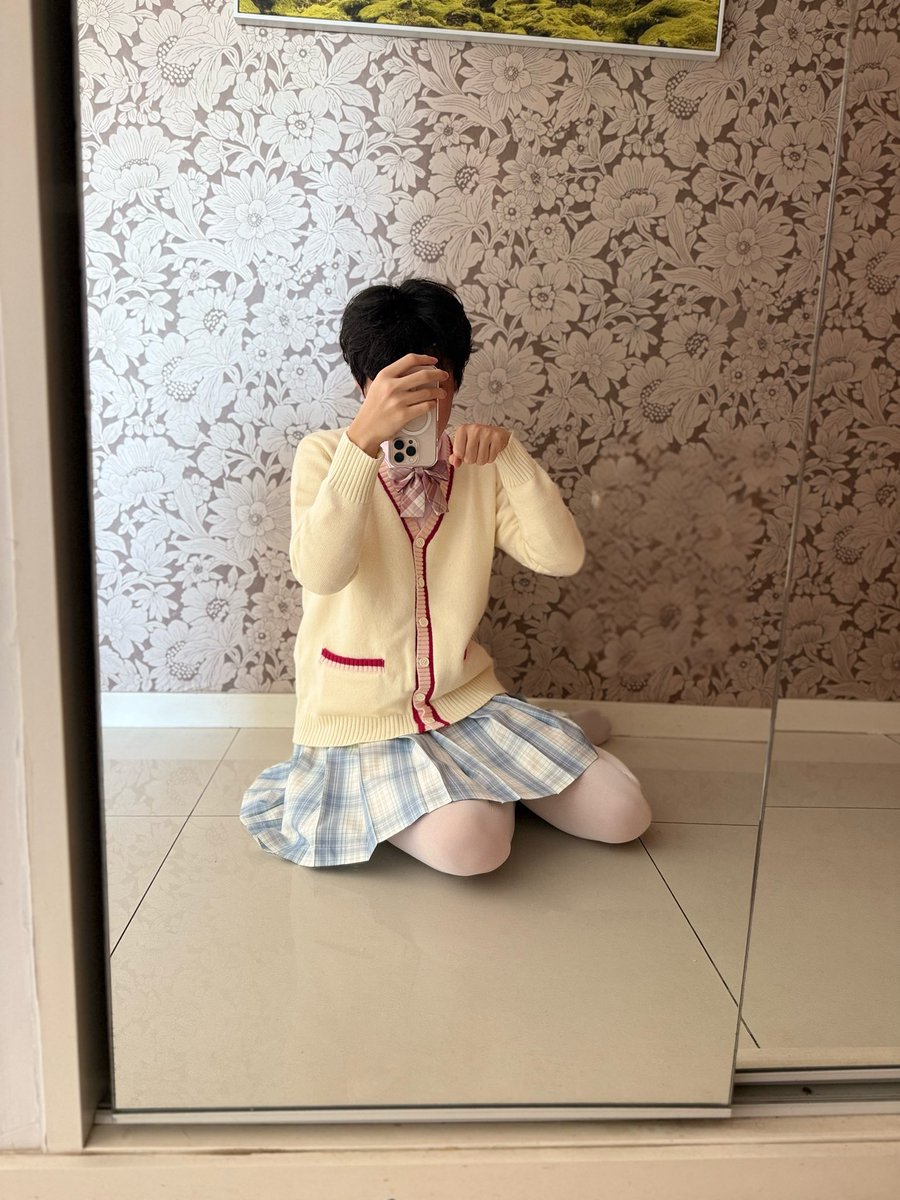 nya～
咱也素很可爱的好不好嘛 (*≧▽≦) 
#药娘 #男娘 #4i