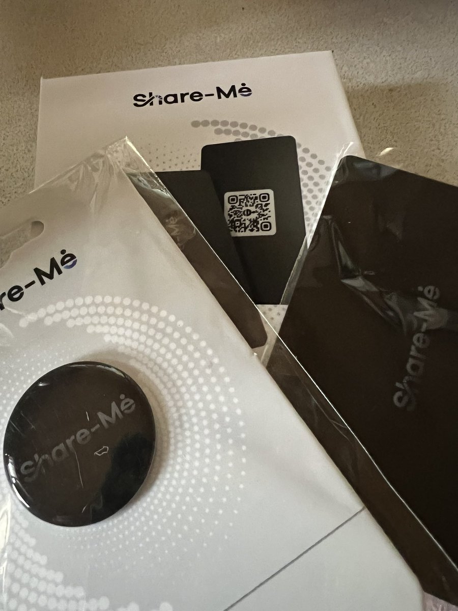 kamishibai2019's tweet photo. スマート名刺というものを買ってみました。

どこで使うかは
わからんですが、、、、

何気に好き😊

#スマート名刺　#share_Me
#神奈川県民間救急福祉サポート
#かなみん介護タクシー　#訪問理美容
#横浜市介護タクシー　#髪芝居
#0円美容室 https://t.co/aPetJfhkWd