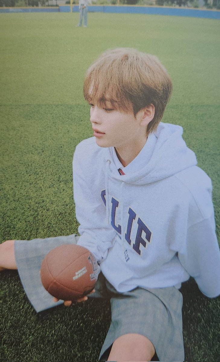 minhee_917's tweet photo. 와
형준님 ㅈㅉ 느낌좋다 https://t.co/Z4V9rWG8GV