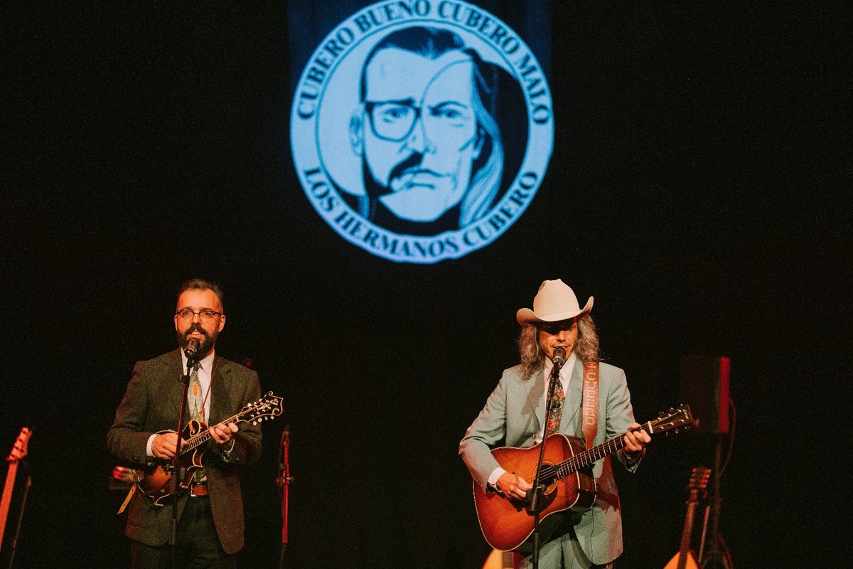 Jazz Cava de Vic. Sábado 5 de abril. Presentando muevo álbum "Cubero bueno, Cubero malo".
entradium.com/events/los-her…
Nuestra segunda vez en Vic!