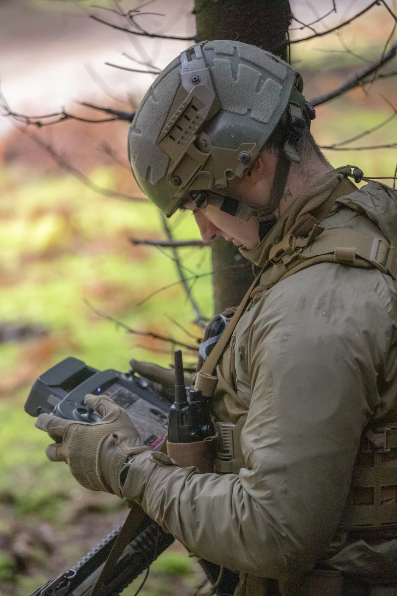 FierEtVaillant's tweet image. FA DRONE • Nos Bisons prennent de la hauteur ! Retour en images sur la formation d’adaptation (FA) drone. 

#fieretvaillant #infanterie #9ebima
@armeedeterre @ArmeesNoA

Devenez Bison !
126ri.recrutement.fct@intradef.gouv.fr