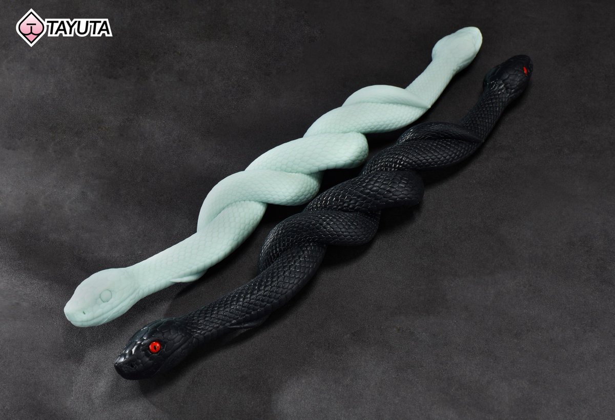 tayuta666's tweet photo. 蛇形阳具 
#双头蛇 #女同性拉拉 #异形情趣玩具 #自慰器 #墨玉黑 #玉石绿  #他与她 #tayuta #TAYUTA #飞机杯 #成人玩具 #自慰器 #toys #Masturbator https://t.co/4LQyfoLxk2