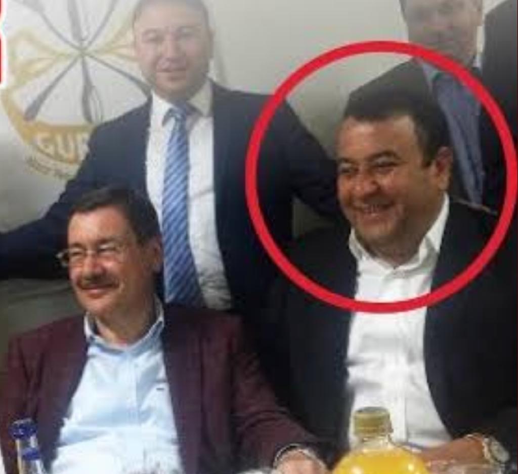 AliBerham's tweet image. SİYASİ #ZIKZAKLARIN MUTLAK BİR HESABI OLMALI.? 

BU #CUMHURİYETİ BEN YAPTIM OLDU OLMAMALI.?

#Devrimle Kurulmuş bu Cumhuriyette " her geçen gün AKP ve AKP'yi oluşturan çürümüş çağdışı zihniyet yönetiminde bir bilinmeze suruklenmekte "....

25 yıldır AKP yönetimi ve iktidarları