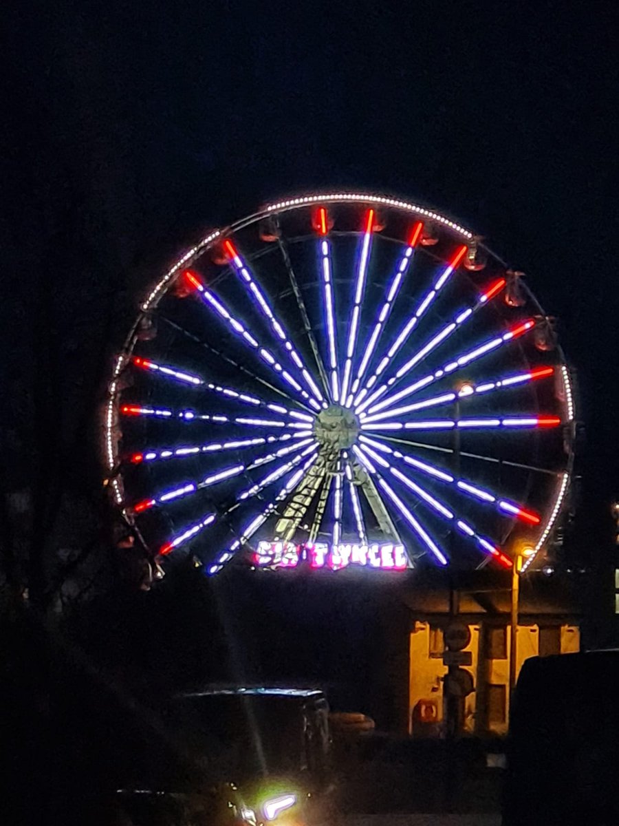 AND..... 🥁🥁🥁...... ITS HERE !
#IpswichWaterfront has a new summer addition and it is
AAAAA....MAZING! 🥳🥰🥰🥰
.
.
#Bigwheel #Ipswich #Suffolk #IpswichTourism #Visit #Felixstowe #Woodbridge #Hadleigh