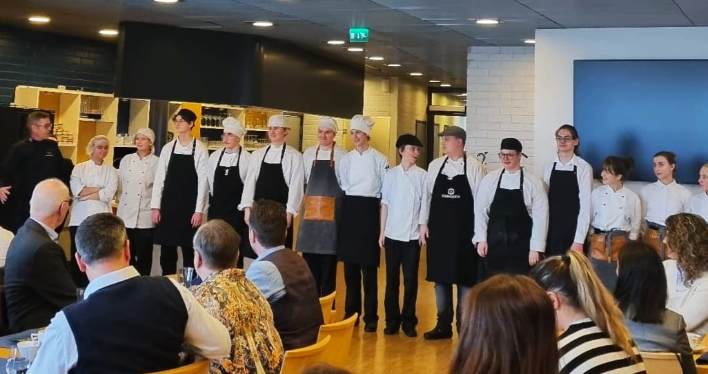 XARXA FP (@xarxafp_sg) on Twitter photo 📢 26th Xarxa FP General Assembly was held in <a href="/Omniasome/">Omnia</a>  🇫🇮
🔹 Patras🇬🇷 presented its candidacy as a new member 🎉
🔹 Mobility Managers Meeting 🤝
🔹 Lunch prepared by VET students 👨🍳
A big thank you to all members for their commitment🫶<a href="/BCNeducadora/">BCN Educadora</a> <a href="/sepiegob/">SEPIE</a> <a href="/fundaciobcnfp/">Fundació BCN FP</a> 📢 26th Xarxa FP General Assembly was held in <a href="/Omniasome/">Omnia</a>  🇫🇮
🔹 Patras🇬🇷 presented its candidacy as a new member 🎉
🔹 Mobility Managers Meeting 🤝
🔹 Lunch prepared by VET students 👨🍳
A big thank you to all members for their commitment🫶<a href="/BCNeducadora/">BCN Educadora</a> <a href="/sepiegob/">SEPIE</a> <a href="/fundaciobcnfp/">Fundació BCN FP</a>