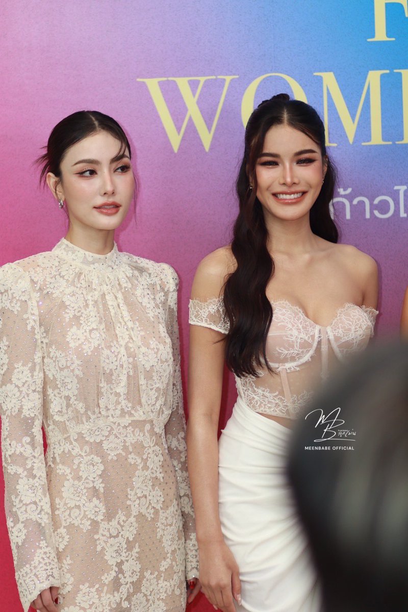 BabeMeen's tweet image. “มีนเบ้บ” ร่วมงาน Mirror International Women’s Day 2025 ในวันสตรีสากลค่ะ สวยมากๆเลยยย ✨

MIRROR TALK WITH MB
#MirrorIWD2025xMeenBabe #มีนเบ้บ 
#SCBXNextTech #SiamParagon #MirrorThailand @meenaxrina @aoomkap