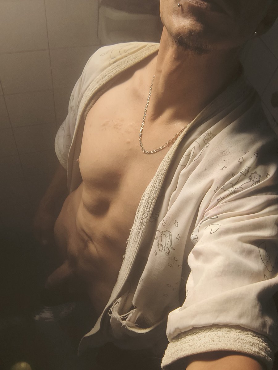 Ubergon1's tweet photo. Saludos de su conductor Uber favorito 😈🤤@XXXaRRoz @EncuentroGayMty @EncuentrosgayEM @EncuentrosMxGay @Funny_MXXX @Sextopiso_mx @lacasadelactivo @BuscandoEdo @UberGayCDMX @BanosCdmx @RegiolandiaMTY  @radargaymx @CulioneroFilms @Universal_C_xxx @crui_sing @Grindr https://t.co/Y4r9zpdVhw