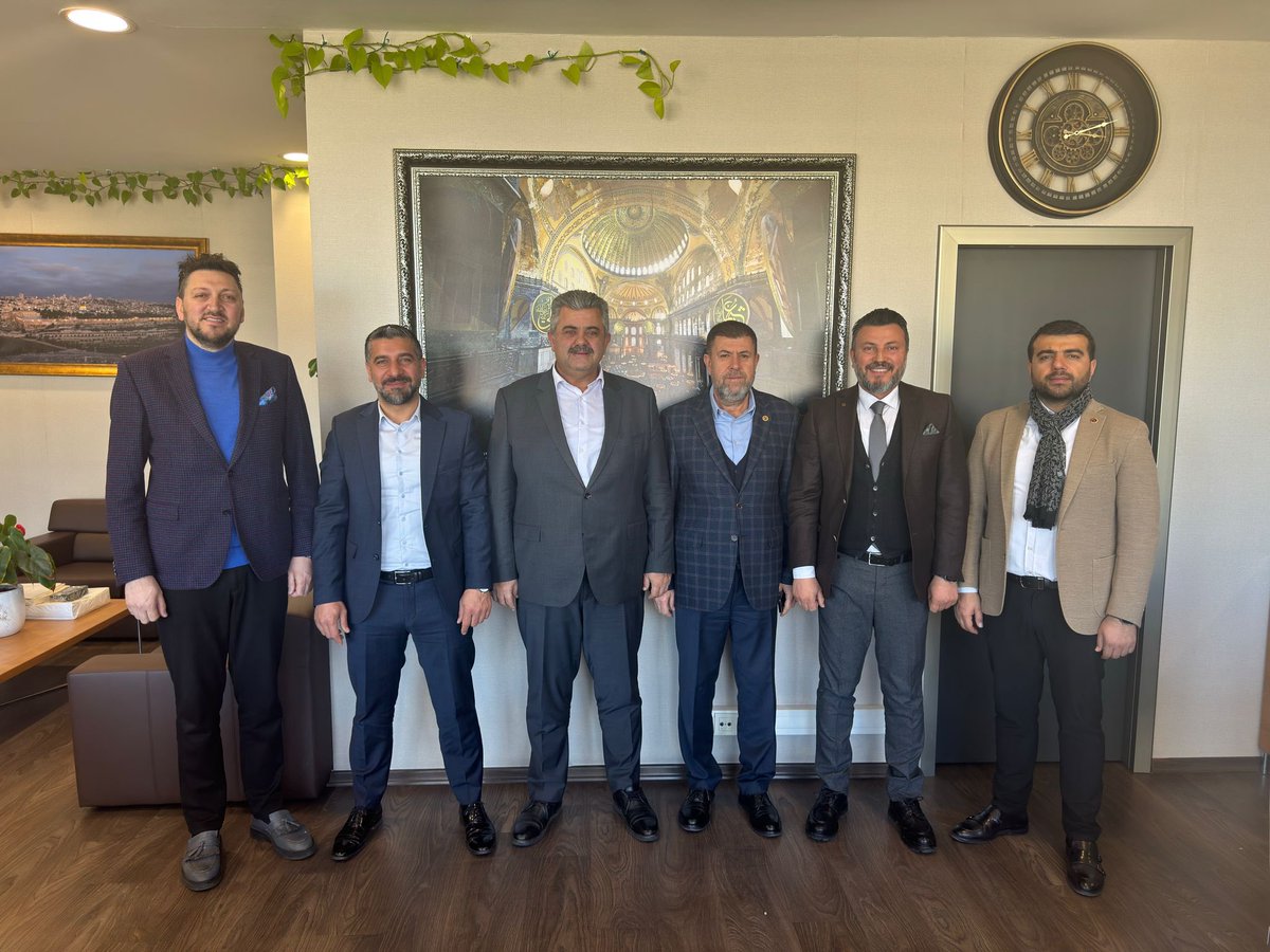 Büyük Birlik Partisi Ümraniye İlçe Başkanlığı (@umraniyebbp) on Twitter photo İlçe başkan ve başkan yardımcılarımız Ümraniye Belediye Başkan Yardımcımız Sayın Süleyman Emin KAPLAN beyefendinin makamını ziyaret ettik. Yapılacak programla alakalı istişarede bulunduk.
<a href="/bbpgenelmerkez/">BÜYÜK BİRLİK PARTİSİ</a>
<a href="/bbpistanbul_/">Büyük Birlik Partisi İstanbul İl Başkanlığı</a>
<a href="/umraniyebeltr/">Ümraniye Belediyesi</a>
<a href="/gokhanilgar/">Gökhan İlgar 🇹🇷</a> İlçe başkan ve başkan yardımcılarımız Ümraniye Belediye Başkan Yardımcımız Sayın Süleyman Emin KAPLAN beyefendinin makamını ziyaret ettik. Yapılacak programla alakalı istişarede bulunduk.
<a href="/bbpgenelmerkez/">BÜYÜK BİRLİK PARTİSİ</a>
<a href="/bbpistanbul_/">Büyük Birlik Partisi İstanbul İl Başkanlığı</a>
<a href="/umraniyebeltr/">Ümraniye Belediyesi</a>
<a href="/gokhanilgar/">Gökhan İlgar 🇹🇷</a>