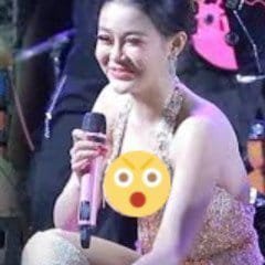 Matheus08553351's tweet photo. ลำไย ไห ทองคำ หลุด ลํา ไย แดน เซอร์ ลํา ไย ไห ทอง คํา นัก ร้อง คลิป ลำ ใย คลิป ลำไย vk live 

#ลําไยไหทองคํา  #โหนกระแส  #บอสแดนเซอร์ลําไย  #ไหทองคํา

Part 1 🌹 
https://t.co/izYmHWE6o1

Part 2
https://t.co/izYmHWE6o1 https://t.co/miazvi2r0U
