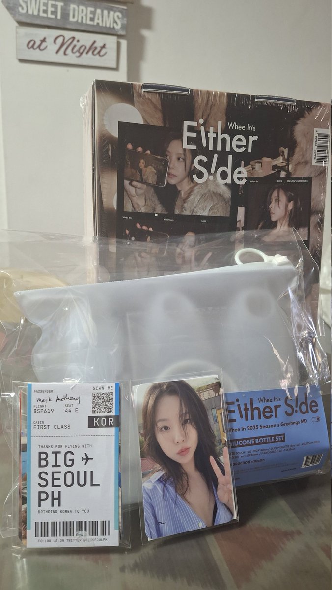 My whee in sg arrived!!!! Thank you <a href="/BigSeoulPH/">Big Seoul PH 💙 | On Hiatus</a>!!!