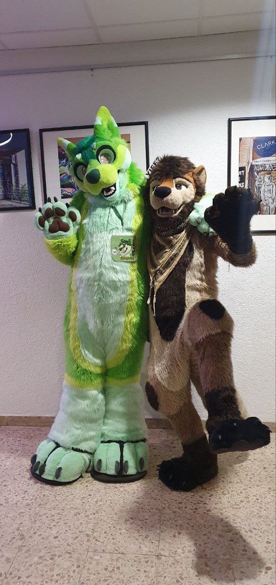 Feros (@feros_mk1) on Twitter photo Found this crazy guy at the <a href="/FurcietyD/">Furciety</a> furmeet last time. 👀
He is a adorable, crazy, green 🥦! 👁️👄👁️
See you at <a href="/FurcietyD/">Furciety</a> furmeet tomorrow and happy #FursuitFriday !🐺
📸©️<a href="/CloudfallDAD/">CloudfallTheDutchie</a>
🥦<a href="/SchnuriBroccoli/">Schnuri</a>
🧵?
🧵<a href="/LunoWroo/">Wildspotworks Fursuits 💙💛</a> Found this crazy guy at the <a href="/FurcietyD/">Furciety</a> furmeet last time. 👀
He is a adorable, crazy, green 🥦! 👁️👄👁️
See you at <a href="/FurcietyD/">Furciety</a> furmeet tomorrow and happy #FursuitFriday !🐺
📸©️<a href="/CloudfallDAD/">CloudfallTheDutchie</a>
🥦<a href="/SchnuriBroccoli/">Schnuri</a>
🧵?
🧵<a href="/LunoWroo/">Wildspotworks Fursuits 💙💛</a>