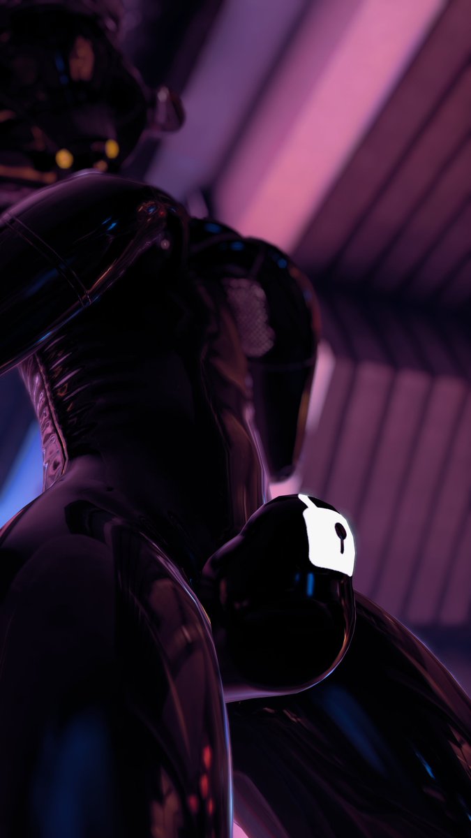 SqueakyLin's tweet image. You know where to put that muzzle, so get to work~