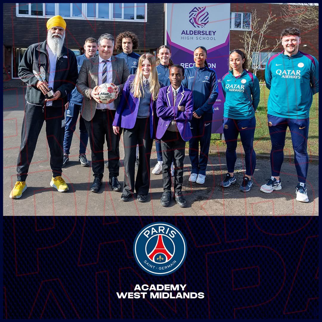 Manny Singh Kang (@pedalsingh) on Twitter photo Honoured to be the ambassador for a partnership between such a huge name ❤️💙 and <a href="/AldersleyHighSc/">AldersleyHighSchool</a>
The <a href="/PSGAcademy_ENG/">Paris Saint-Germain Academy England</a> West Midlands, is a chance for secondary children in our city to grow mentally and physically to give there best in adult life, through sport!
Let’s go!💪🏽 Honoured to be the ambassador for a partnership between such a huge name ❤️💙 and <a href="/AldersleyHighSc/">AldersleyHighSchool</a>
The <a href="/PSGAcademy_ENG/">Paris Saint-Germain Academy England</a> West Midlands, is a chance for secondary children in our city to grow mentally and physically to give there best in adult life, through sport!
Let’s go!💪🏽