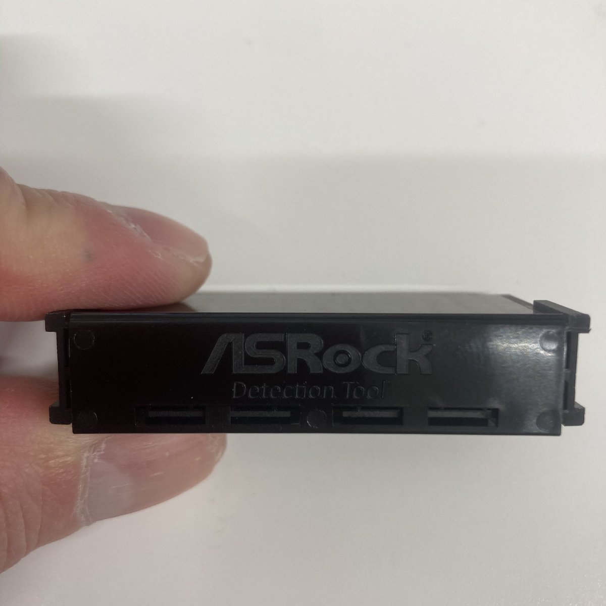 Arachon_fps's tweet image. ASRockの電源ユニットに付いてたこれ。
Detection Toolを訳すと検出ツール。

何に使うんだ？💦

#ASRock
#DetectionTool