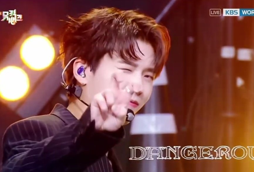 엔딩요정ㅜㅜ <a href="/wowwh/">nam woo hyun</a> 
울 우현오빠 오늘도 너무너무 캇코요캇타🩵