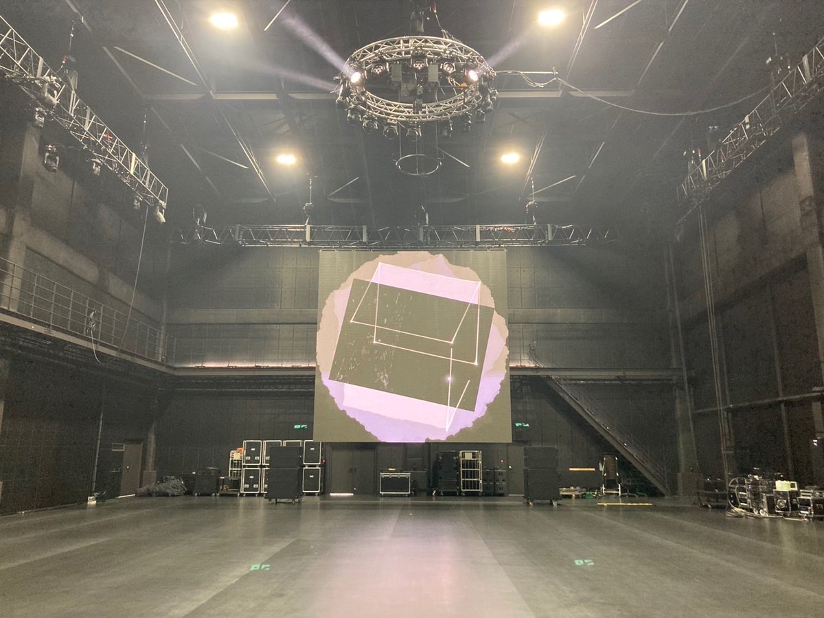 sign_display_'s tweet photo. 先日、 #映像センター の新社屋へ訪問。
新社屋内「AVC SQUARE Lab.」での #LEDビジョン と照明などを使ったデモは画期的!
ちなみに新社屋の屋上からは #富士山 も見えます。
#AVC
#SQUARELab
#企業公式相互フォロー
#企業公式冬のフォロー祭り https://t.co/WIdTqLFufC