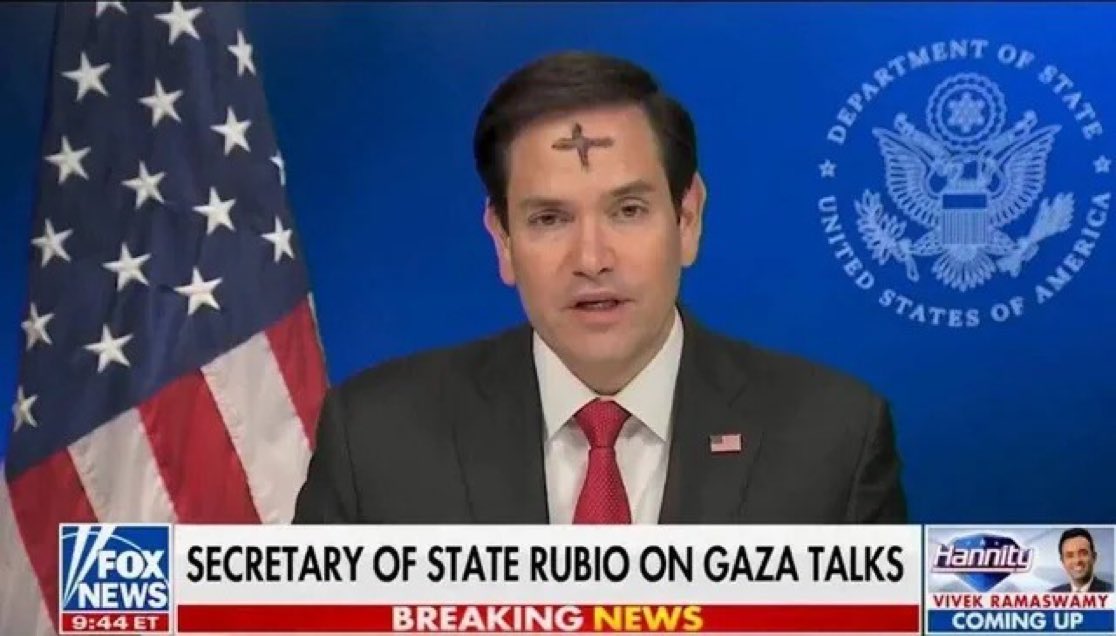 MarinaPurkiss's tweet image. “When you pray, do not be like the hypocrites, for they love to pray standing in the synagogues and on the street corners to be seen by men

“but when you pray, go into your room, close the door and pray to your father who is unseen.”

- Matthew 6:5-8