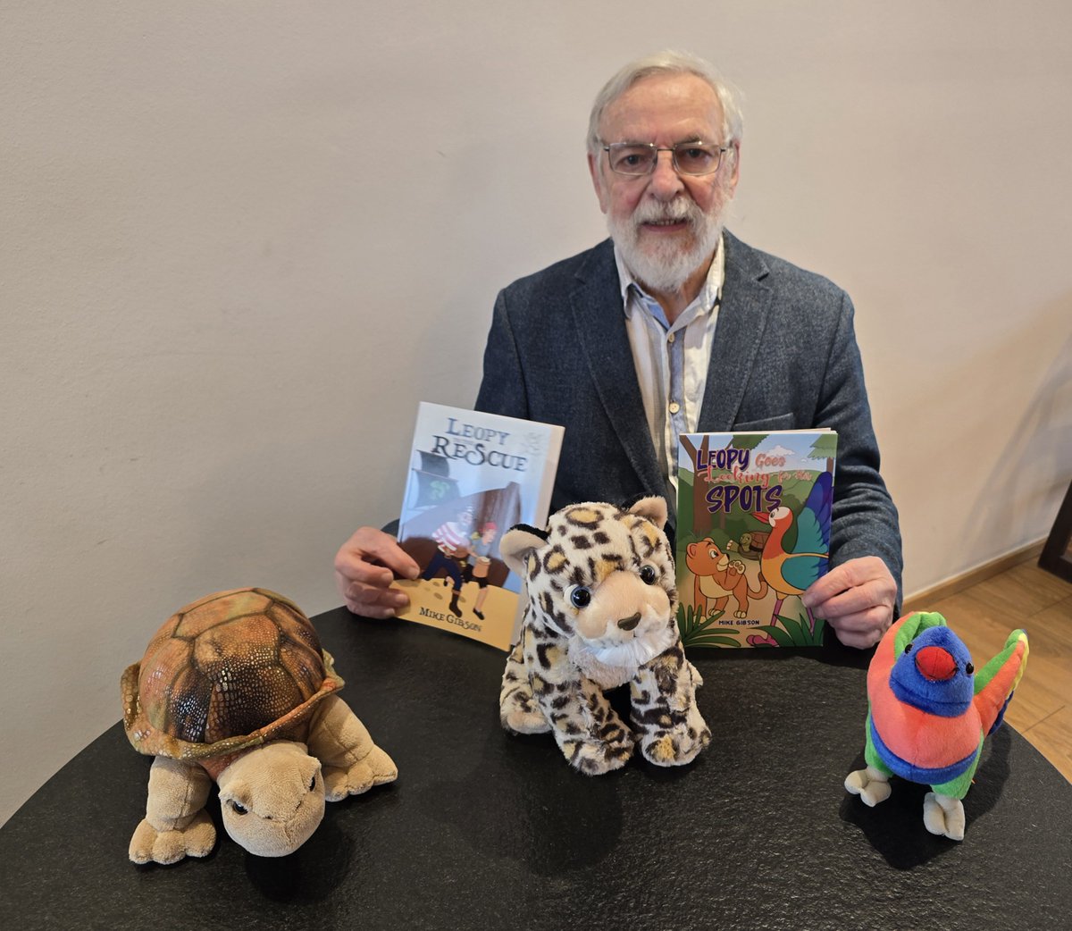 Join Leopy on thrilling adventures in ‘Leopy Goes Looking for His Spots’ and ‘Leopy to the Rescue,’ two excellent reads by Mike Gibson. These stories are perfect for your little munchkins. 📚

Purchase here | bit.ly/4brCRje

#Author #BookLovers #ReadingTime