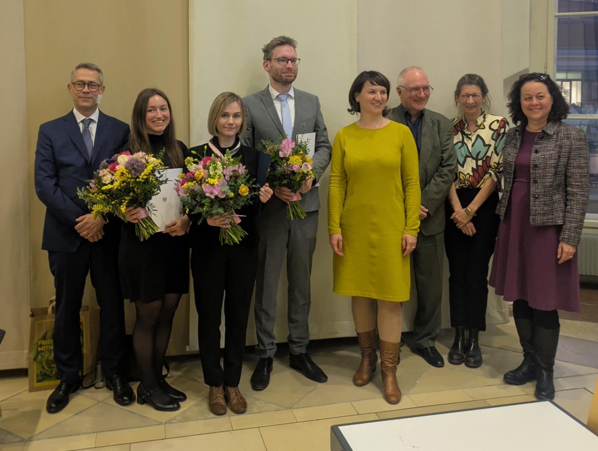 Congratulations! On Monday, our researcher Dr. Katarzyna Nowak was awarded the Wiener Preis für die Erforschung der Geschichte des Nationalsozialismus 2024 for her monograph "Kingdom of Barracks: Polish Displaced Persons in Allied-Occupied Germany and Austria."