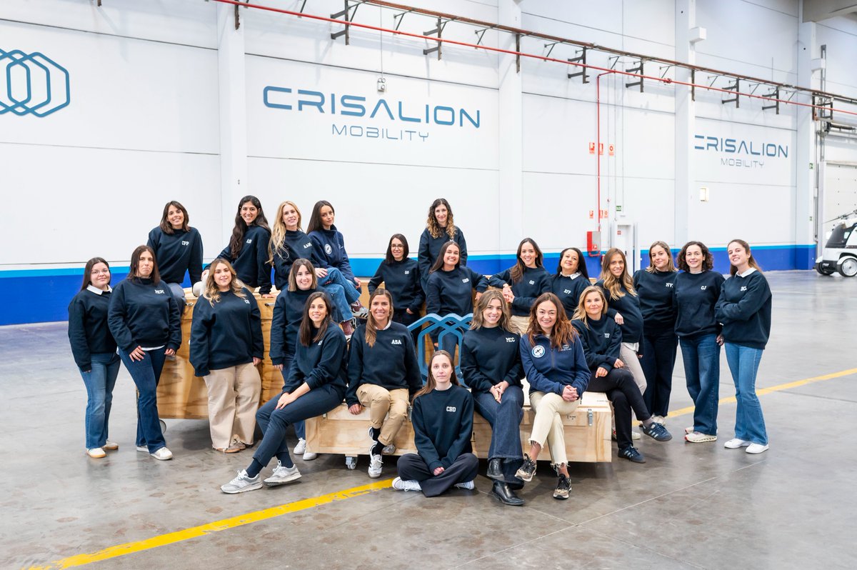 CrisalionMob's tweet image. We are shaping the mobility of the future with the talent and passion of each person who drives innovation.
We celebrate all the incredible women who are on this journey with us, breaking barriers in the industry.
💜 Happy International Women’s Day!
#InternationalWomensDay