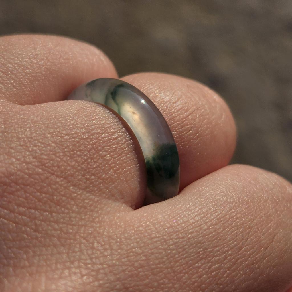 do_dodori's tweet image. #원석마켓
유리표화종 내경 17mm
정말 투명하고 무늬도 고르게 들어있어요
110만원대라고 들었는데 98만원에 보내요