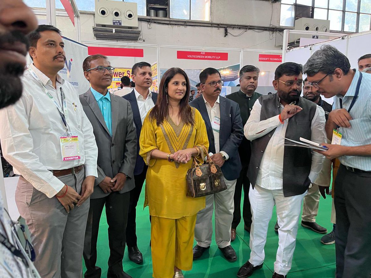 EV Technology Day at Auto Cluster, Pune.

Inaugurated by Dr.<a href="/SulajjaFirodia/">Sulajja Firodia Motwani</a> , Founder &amp; CEO of Kinetic Green, the event brought together industry leaders to showcase and discuss the latest breakthroughs in electric vehicle technology.