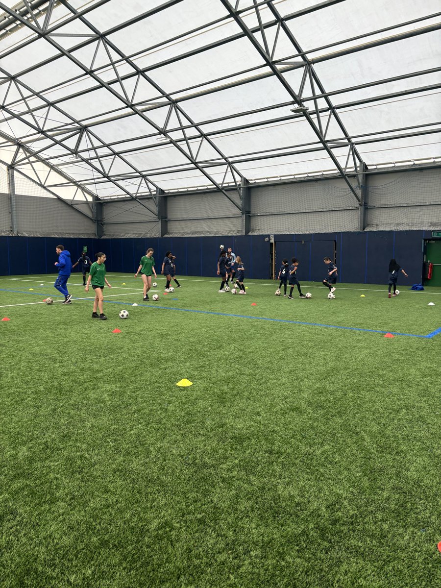 CV Life Education (@cvlifeeducation) on Twitter photo <a href="/SBitC_CCFC/">Sky Blues in the Community</a> <a href="/cvlifenews/">CV Life</a> <a href="/SGOCoventryEast/">SGO Coventry East Stuart Davoile</a> Celebrating International Women’s Day with the biggest football session in Coventry! ⚽️ Let’s empower and support girls in football together! 💪❤️ #GirlsInFootball #EmpowerHer <a href="/SBitC_CCFC/">Sky Blues in the Community</a> <a href="/cvlifenews/">CV Life</a> <a href="/SGOCoventryEast/">SGO Coventry East Stuart Davoile</a> Celebrating International Women’s Day with the biggest football session in Coventry! ⚽️ Let’s empower and support girls in football together! 💪❤️ #GirlsInFootball #EmpowerHer