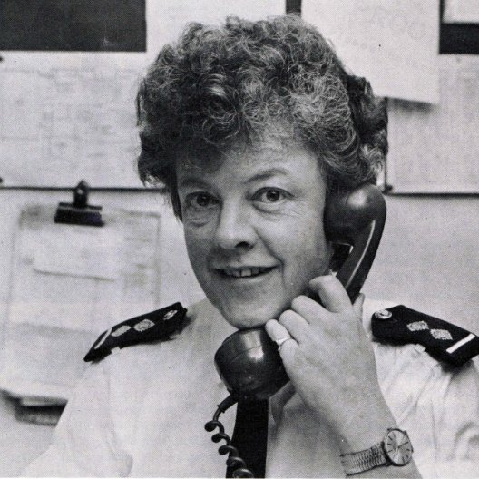 From Ann and Betty driving a wooden ambulance through intense fires to reach trapped patients during the #WW2 Blitz 🪖

To the women operating our controls rooms during the 1950s and 60s ☎️

And Mary, the first ever female Station Officer appointed in 1976 💚

🧵 ⬇️ #IWD