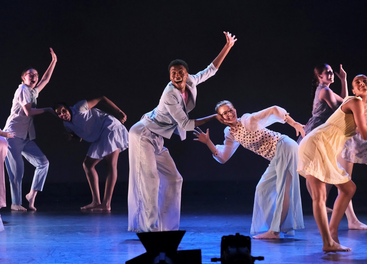 Captivate (@captivateed) on Twitter photo Don't miss Mansfield's new dance festival…Catapult! 💥
We've supported <a href="/NextDoorDance/">Next Door Dance</a> and @InspireYouthArts to bring you a fun evening of dance from young peoples group's across Nottinghamshire 💃
Mansfield Palace Theatre, Tues 25 Mar, 7pm
Tickets £5: bit.ly/40VFepF Don't miss Mansfield's new dance festival…Catapult! 💥
We've supported <a href="/NextDoorDance/">Next Door Dance</a> and @InspireYouthArts to bring you a fun evening of dance from young peoples group's across Nottinghamshire 💃
Mansfield Palace Theatre, Tues 25 Mar, 7pm
Tickets £5: bit.ly/40VFepF