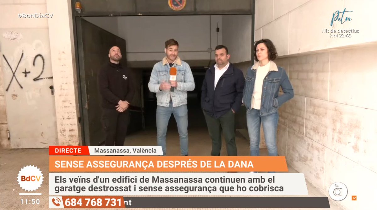 A un edifici de Massanassa continuen amb el garatge destrossat i sense assegurança que ho cobrisca. Els veïns van saber després de la riuada que l'administrador no havia pagat el rebut i que l'asseguradora havia anul·lat l'assegurança. 

<a href="/apunt_media/">À Punt</a> <a href="/dtorres_apunt/">David Torres</a>