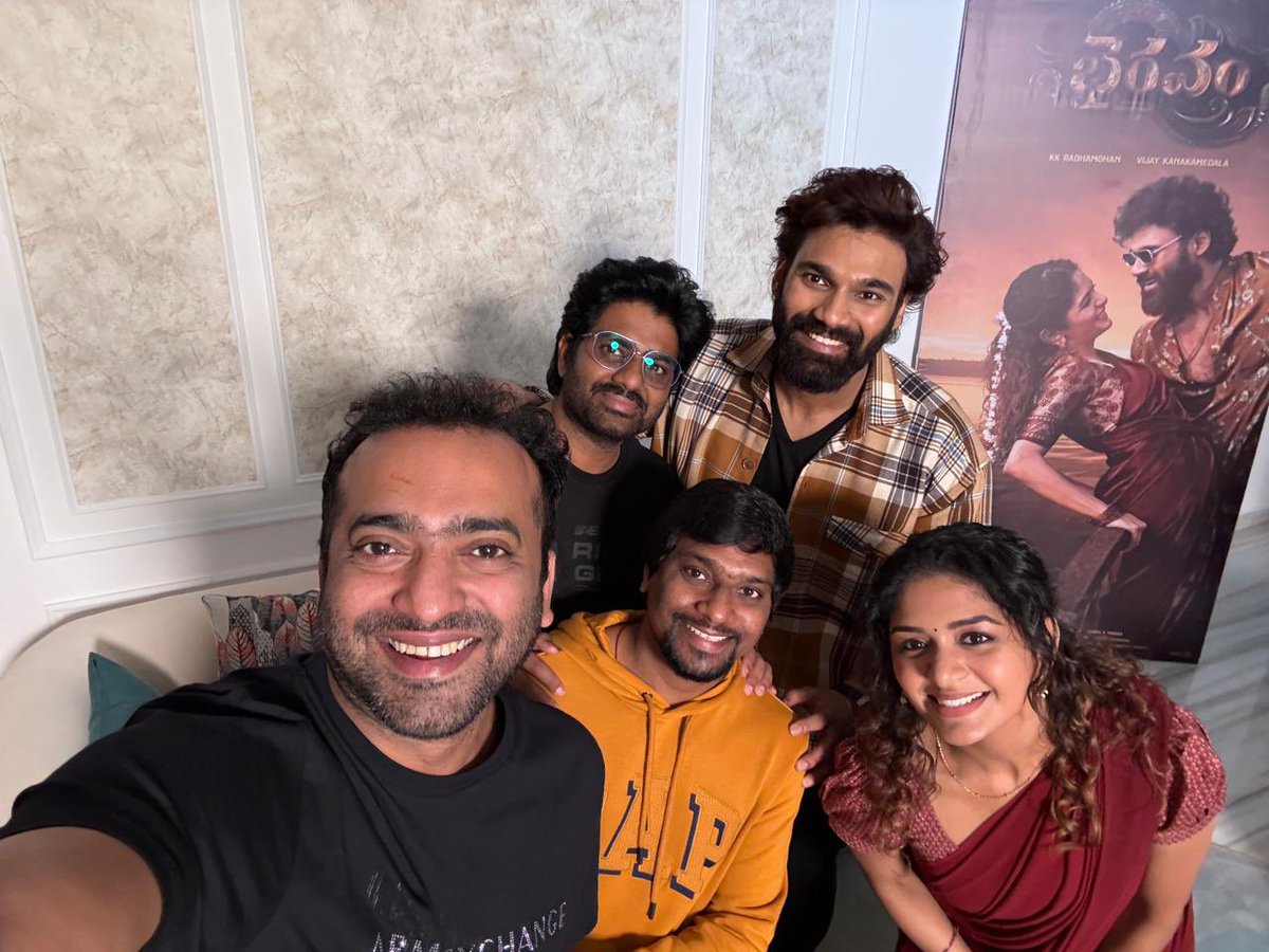 tirupathi jaavana (@tirupathijaava1) on Twitter photo #bhairavam movie with Director <a href="/DirVijayK/">Vijay Kanakamedala</a> Garu Hero <a href="/BSaiSreenivas/">Bellamkonda Sreenivas</a> Garu Heroin <a href="/AditiShankarofl/">Aditi Shankar</a> Garu music director <a href="/SricharanPakala/">Sricharan Pakala</a> Garu <a href="/SriSathyaSaiArt/">Sri Sathya Sai Arts</a> ❤️❤️ #bhairavam movie with Director <a href="/DirVijayK/">Vijay Kanakamedala</a> Garu Hero <a href="/BSaiSreenivas/">Bellamkonda Sreenivas</a> Garu Heroin <a href="/AditiShankarofl/">Aditi Shankar</a> Garu music director <a href="/SricharanPakala/">Sricharan Pakala</a> Garu <a href="/SriSathyaSaiArt/">Sri Sathya Sai Arts</a> ❤️❤️