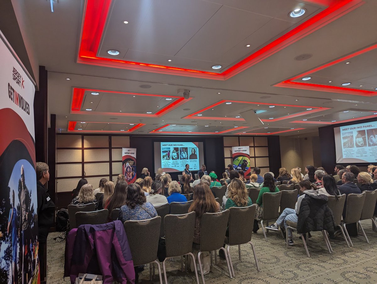 Great start to the day as Jersey Sport hosted an International Women's Day Cross-Sport Conversation. Fantastic to see familiar faces + meet new people in the world of island sport. A room full of brilliant sport women, be that coaches, players or volunteers! 🇯🇪