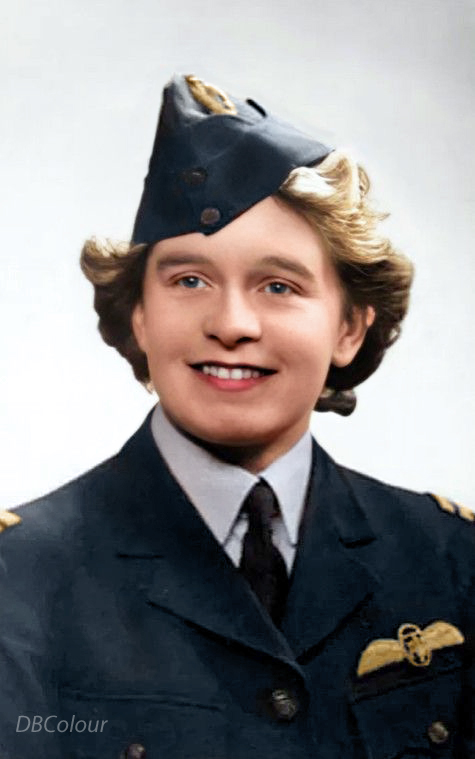 colour_history's tweet image. 'Spitfire Girls'
Air Transport Auxiliary (ATA)
Mary Wilkins, Marie Agazarian, Diana Barnato and Mary Guthrie.
Marie Agazarian lost both of her brothers in WW2 active service
Diana Barnatos fiancé died in a flying accident in 1942 and then her husband in a flying accident in 1945