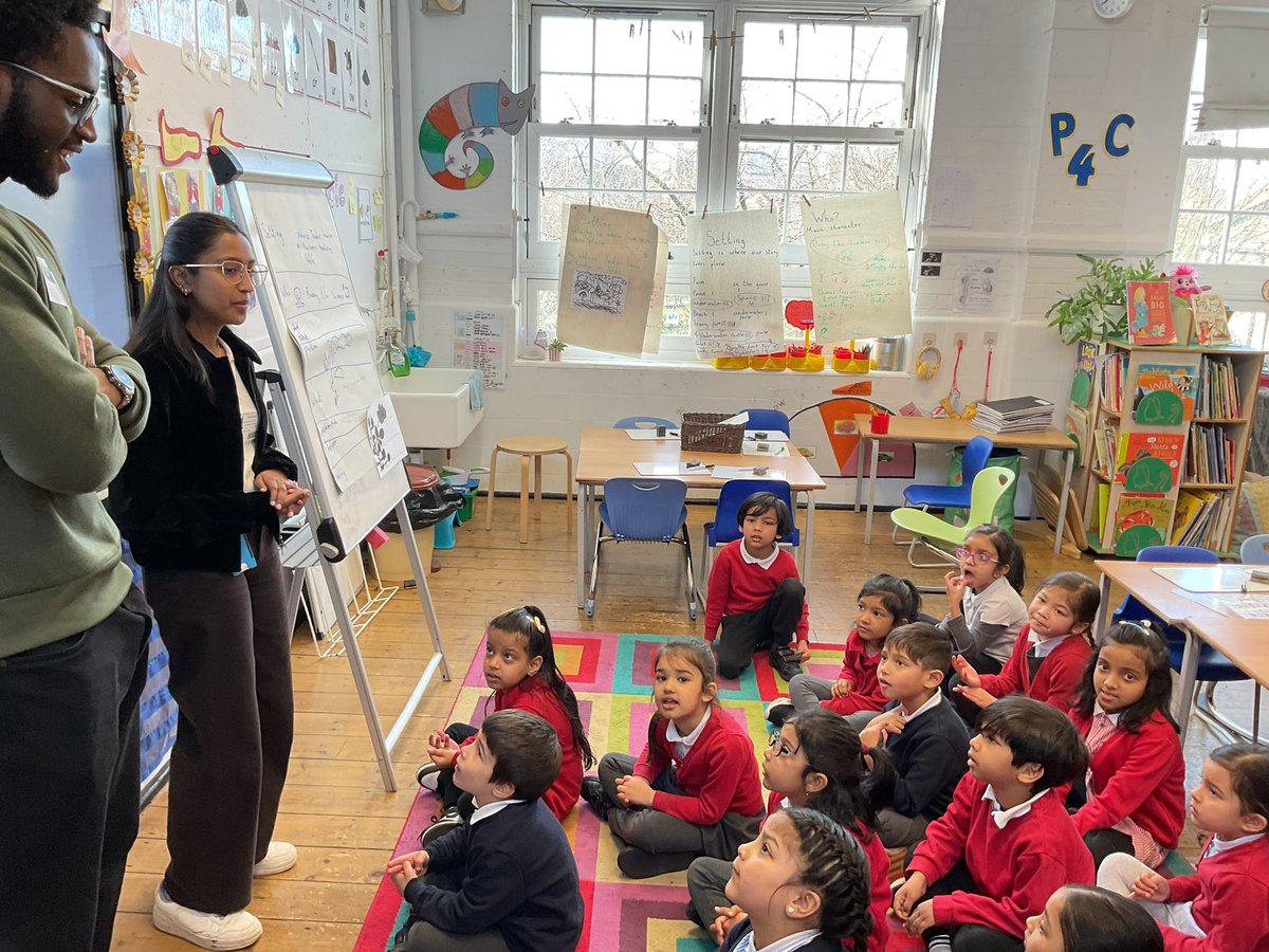 MayflowerSch's tweet image. #WorldofWorkWeek #WOWW Morgan Stanley Software Engineers came to talk to #year1 about their jobs -software, algorithms and Matisse shared what they wanted to be when they grow up.