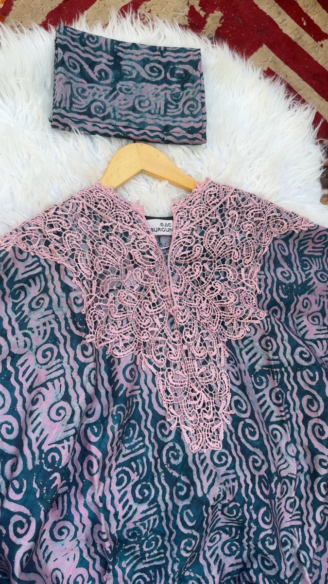 modestandchique's tweet photo. Thameena Adire laced boubou

N34.500 each https://t.co/OG2p9D9sid
